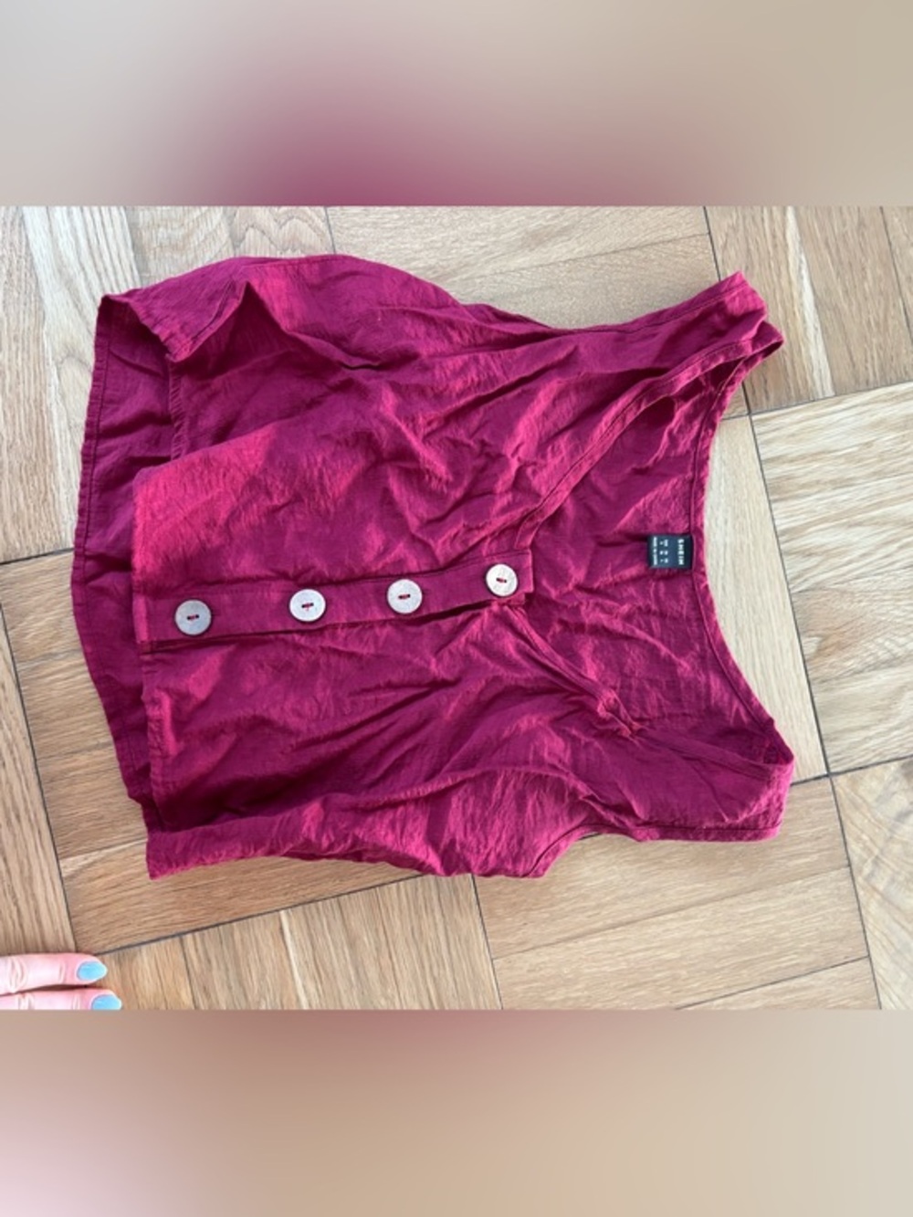 SHEIN Burgundy Button-Front Tank Top